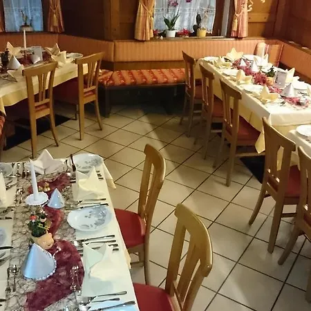 Hotel Hotel-restaurant Burgblick 3*