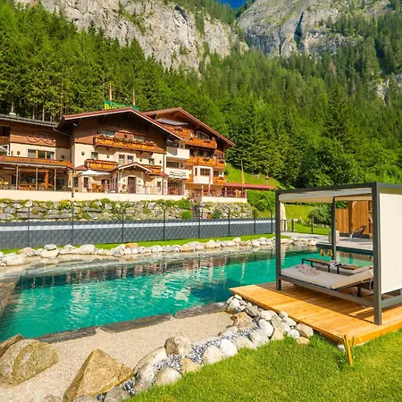 ホテル Hotel-restaurant Burgblick 3*